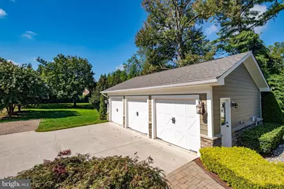 217 Pleasant Street SW, Vienna, VA 22180 - Photo 6