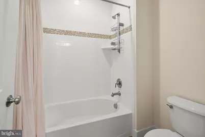 217 Pleasant Street SW, Vienna, VA 22180 - Photo 62