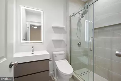 217 Pleasant Street SW, Vienna, VA 22180 - Photo 64