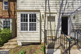 4225 Sauterne Ct, Chantilly, VA 20151 - Photo 34