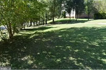 7221 Barry Road, Alexandria, VA 22315 - Photo 4