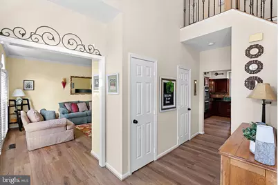 6625 Rock Lawn Drive, Clifton, VA 20124 - Photo 4