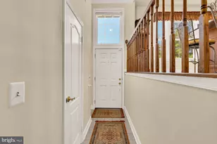 11806 Green Look Pl, Fairfax, VA 22033 - Photo 4