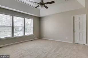 12798 Thacker Hill Ct, Herndon, VA 20171 - Photo 18