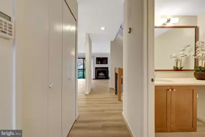 1752 Wainwright Drive, Reston, VA 20190 - Photo 18