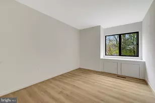 1752 Wainwright Dr, Reston, VA 20190 - Photo 32