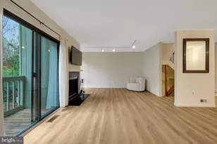 1752 Wainwright Dr, Reston, VA 20190 - Photo 8