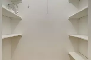 1752 Wainwright Dr, Reston, VA 20190 - Photo 4