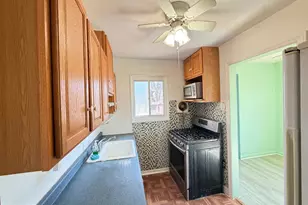 6821 Kenyon Dr, Alexandria, VA 22307 - Photo 10