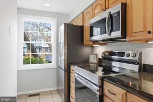 8504 Blue Rock Ln, Lorton, VA 22079 - Photo 18