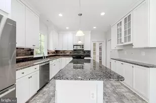 11208 W Montpelier Rd, Great Falls, VA 22066 - Photo 24