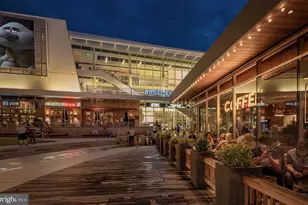 9475 Sprague Ave, Fairfax, VA 22031 - Photo 10