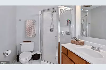 12062 Edgemere Circle, Reston, VA 20190 - Photo 16