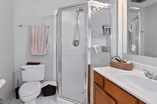 12062 Edgemere Cir, Reston, VA 20190 - Photo 16