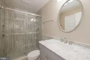 7826 Desiree St, Alexandria, VA 22315 - Photo 46