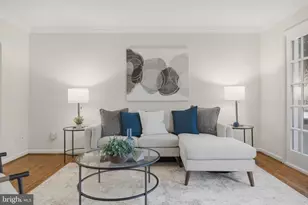 2938 Espana Ct, Fairfax, VA 22031 - Photo 4