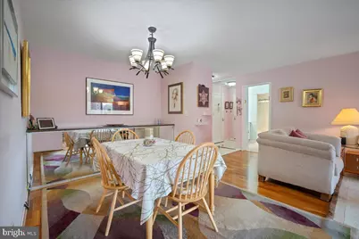 8380 Greensboro Drive #303, McLean, VA 22102 - Photo 12