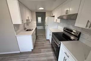 4924 McFarland Dr, Fairfax, VA 22032 - Photo 2