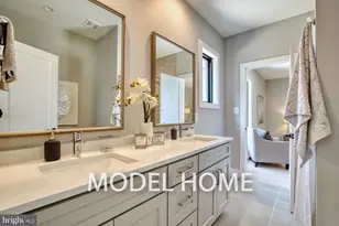 911 Desale St SW, Vienna, VA 22180 - Photo 20