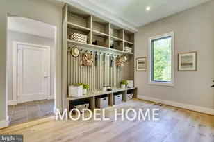 911 Desale St SW, Vienna, VA 22180 - Photo 18