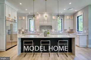 911 Desale St SW, Vienna, VA 22180 - Photo 16