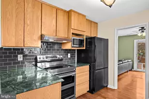 3819 Shelley Ln, Annandale, VA 22003 - Photo 16