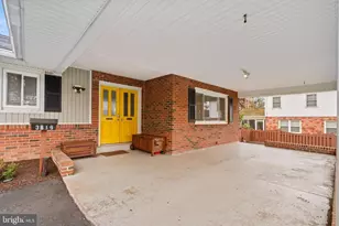 3819 Shelley Ln, Annandale, VA 22003 - Photo 6