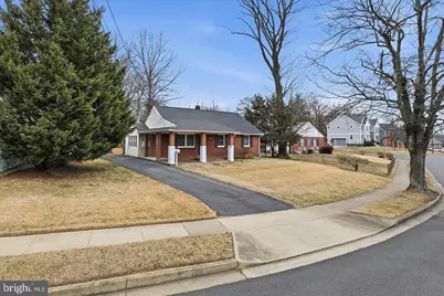 7416 Sportsman Drive, Falls Church, VA 22043 - Photo 2