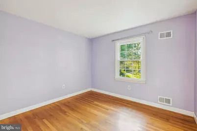 5635 Glenwood Drive, Alexandria, VA 22310 - Photo 12