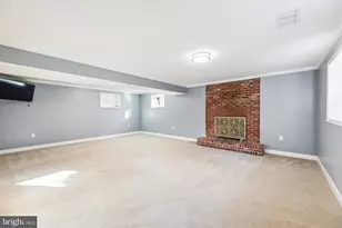 5635 Glenwood Dr, Alexandria, VA 22310 - Photo 16