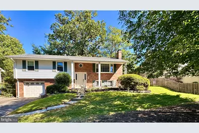 5635 Glenwood Drive, Alexandria, VA 22310 - Photo 2