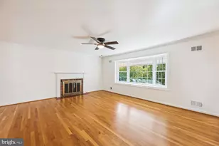 5635 Glenwood Dr, Alexandria, VA 22310 - Photo 4