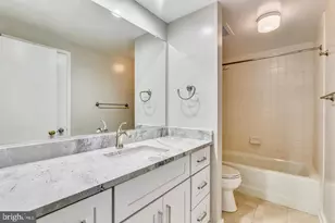 11500 Fairway Dr, Reston, VA 20190 - Photo 12