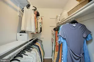 12827 Fantasia Dr, Herndon, VA 20170 - Photo 26