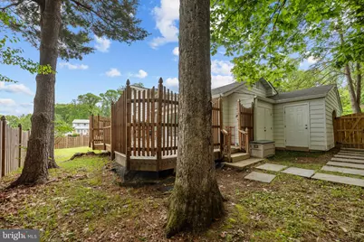 6800 Seton Court, Springfield, VA 22152 - Photo 12