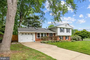 6800 Seton Ct, Springfield, VA 22152 - Photo 46