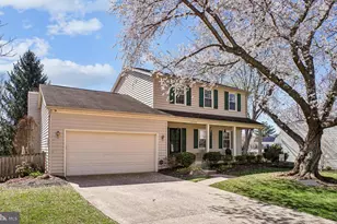 12729 Fantasia Dr, Herndon, VA 20170 - Photo 1