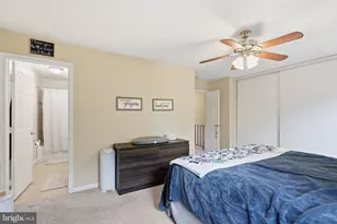 4037 Summer Hollow Ct, Chantilly, VA 20151 - Photo 26