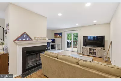 4037 Summer Hollow Court #158-G, Chantilly, VA 20151 - Photo 12