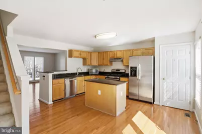 7719 Markham Grant Lane, Alexandria, VA 22315 - Photo 6