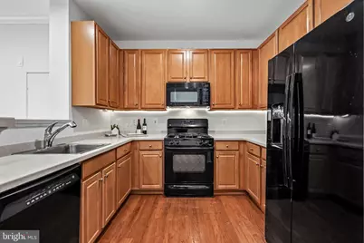 12001 Market Street #266, Reston, VA 20190 - Photo 18