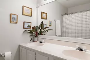 8610 Rocky Gap Ct, Lorton, VA 22079 - Photo 12