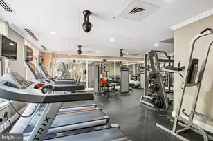 4480 Market Commons Dr, Fairfax, VA 22033 - Photo 28