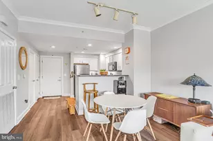 4480 Market Commons Dr, Fairfax, VA 22033 - Photo 8