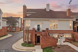 7023 Haycock Rd, Falls Church, VA 22043 - Photo 2