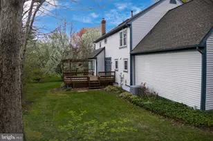 9701 Tree Hollow Ct, Fairfax Station, VA 22039 - Photo 6