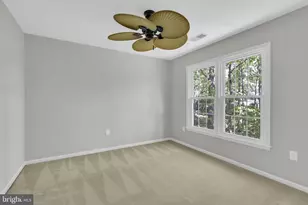 9701 Tree Hollow Ct, Fairfax Station, VA 22039 - Photo 36
