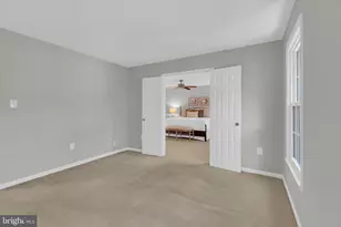 9701 Tree Hollow Ct, Fairfax Station, VA 22039 - Photo 34