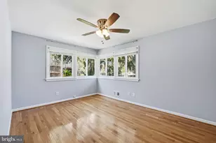 7107 Woodley Ln, Falls Church, VA 22042 - Photo 12