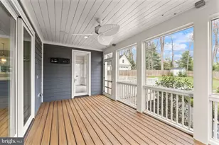 118 Oak St SW, Vienna, VA 22180 - Photo 12